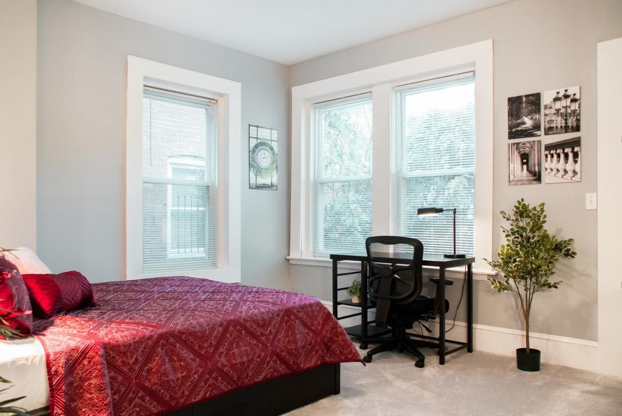 Gorgeous 1br Wooster Sq. Apt. - Wshr/dryr, Parking Apartment New Haven