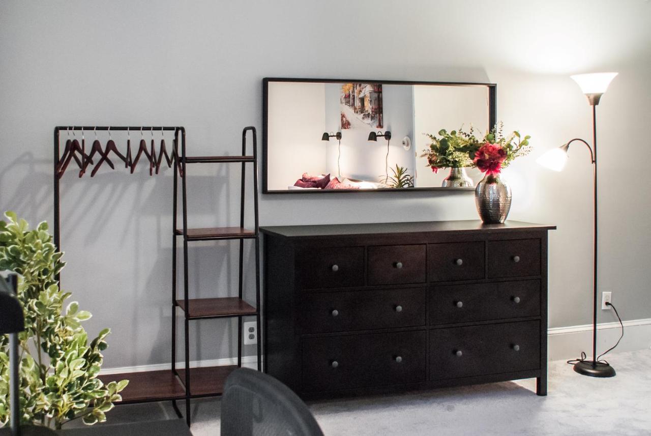 Gorgeous 1br Wooster Sq. Apt. - Wshr/dryr, Parking Apartment *